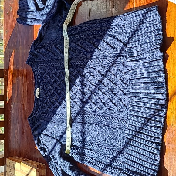 GAP Navy cable knit jumper. Cable on sleeves also. Great condition.  Fabulous - Picture 4 of 6